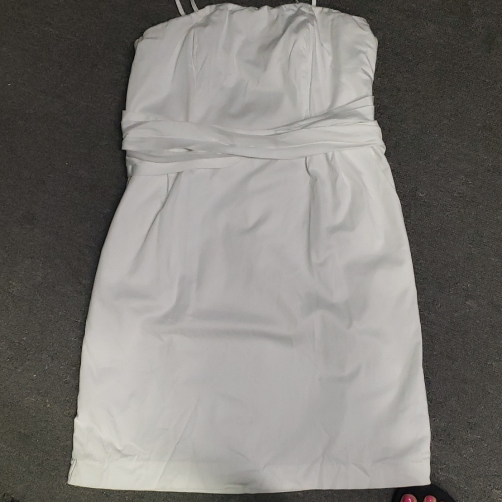 Limited dress with pockets